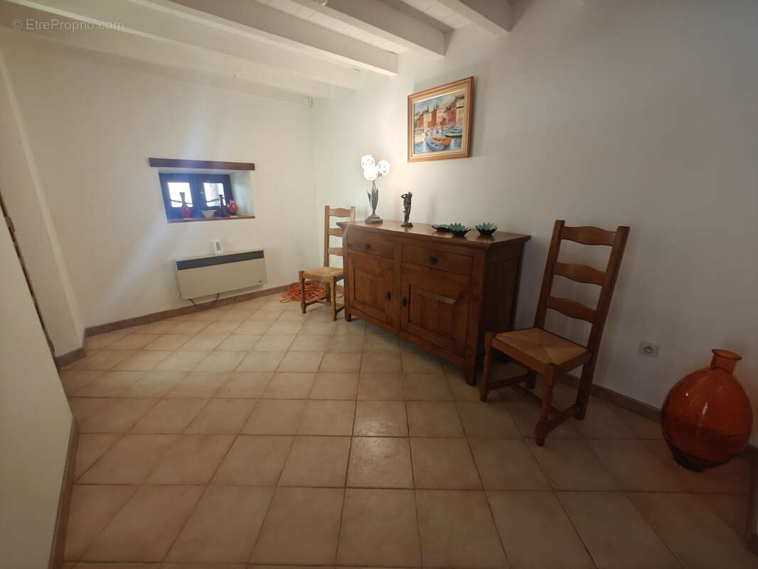 Maison à BELVEZE-DU-RAZES