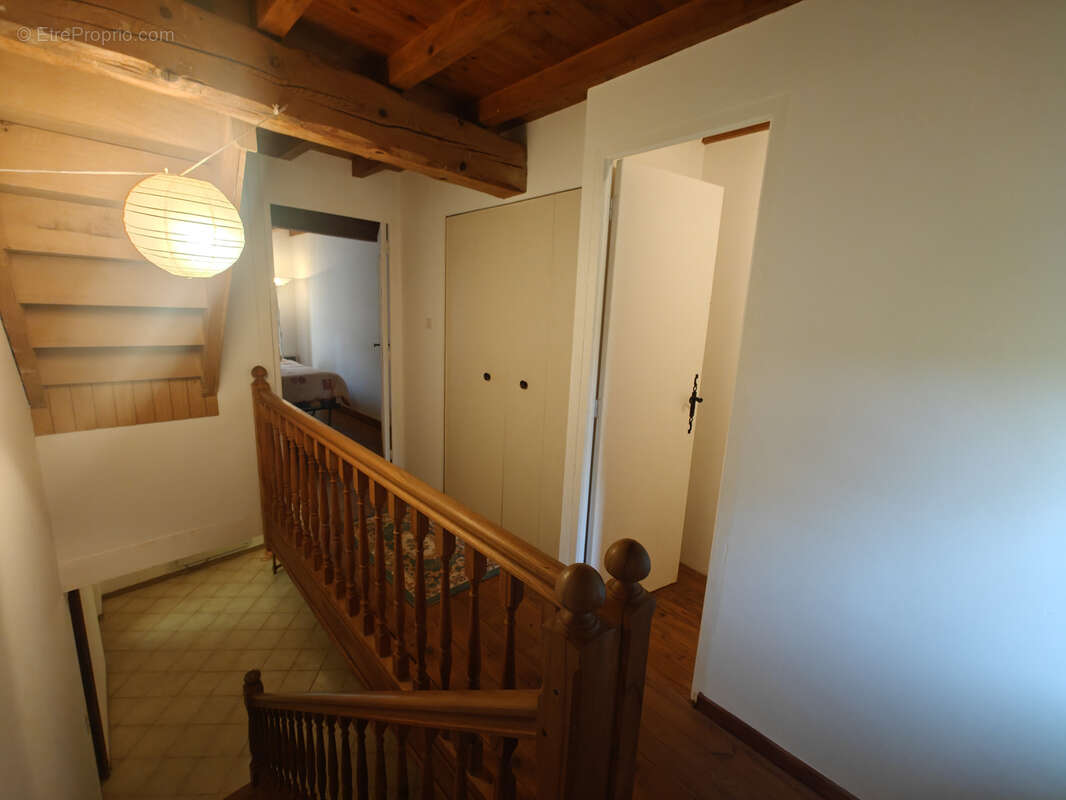 Maison à BELVEZE-DU-RAZES