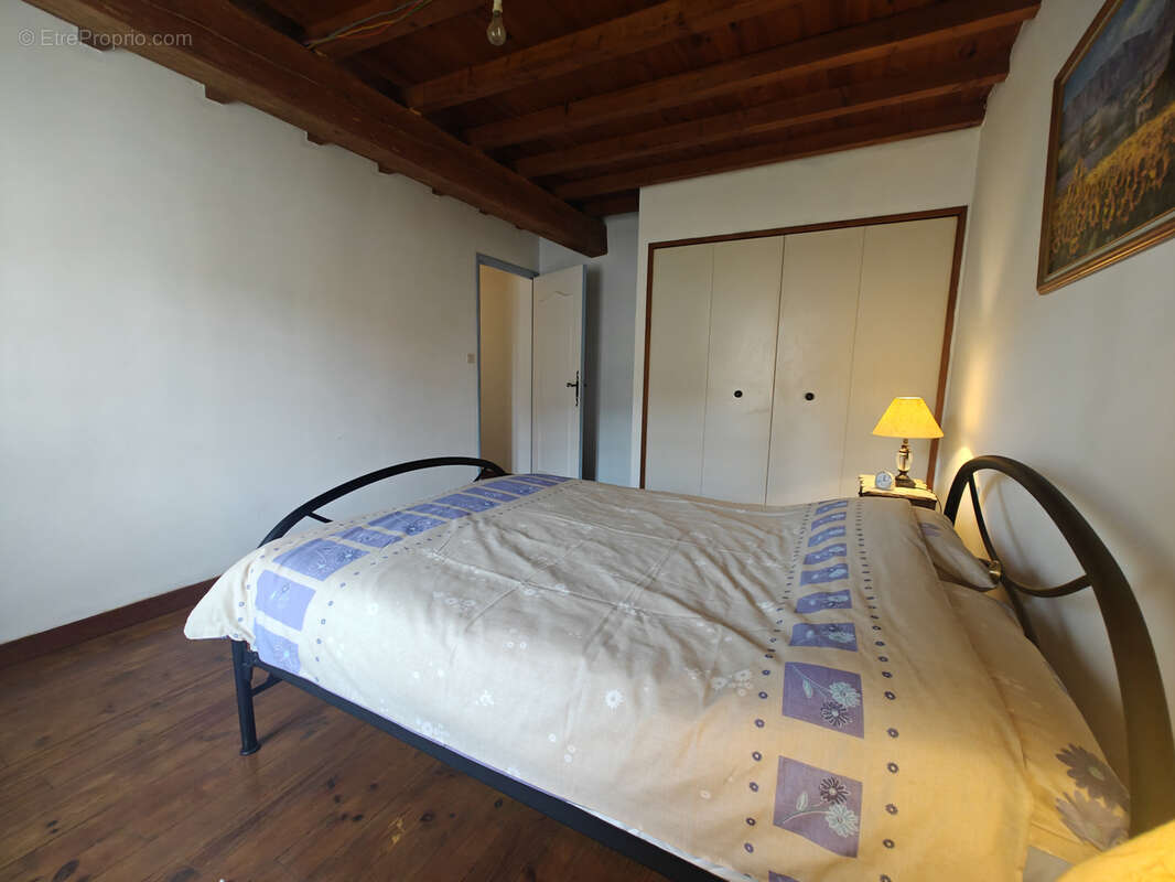 Maison à BELVEZE-DU-RAZES