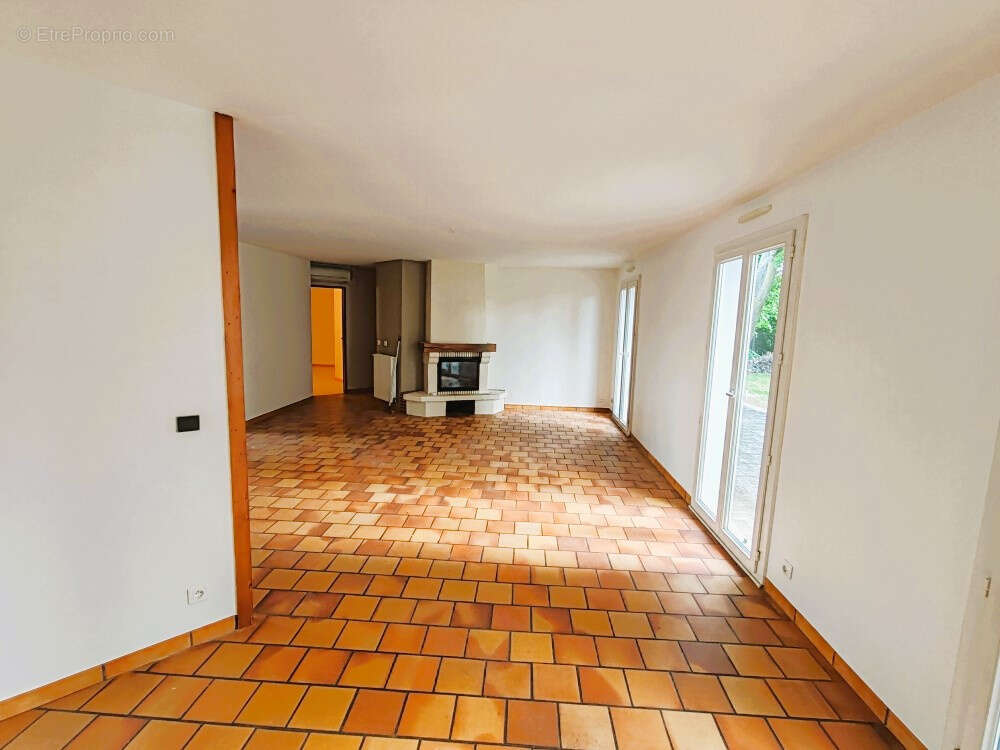 Maison à SAINT-LUPERCE