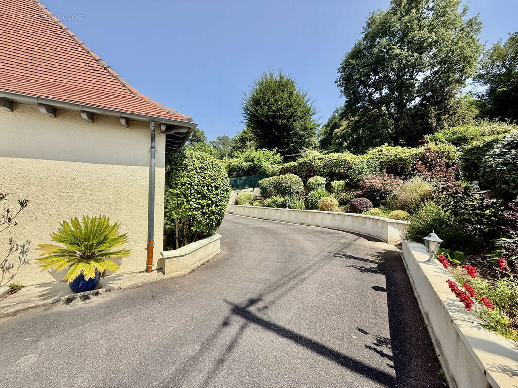 Maison à SARLAT-LA-CANEDA