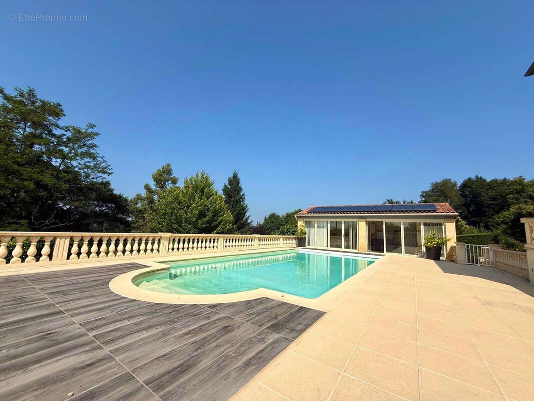 Maison à SARLAT-LA-CANEDA