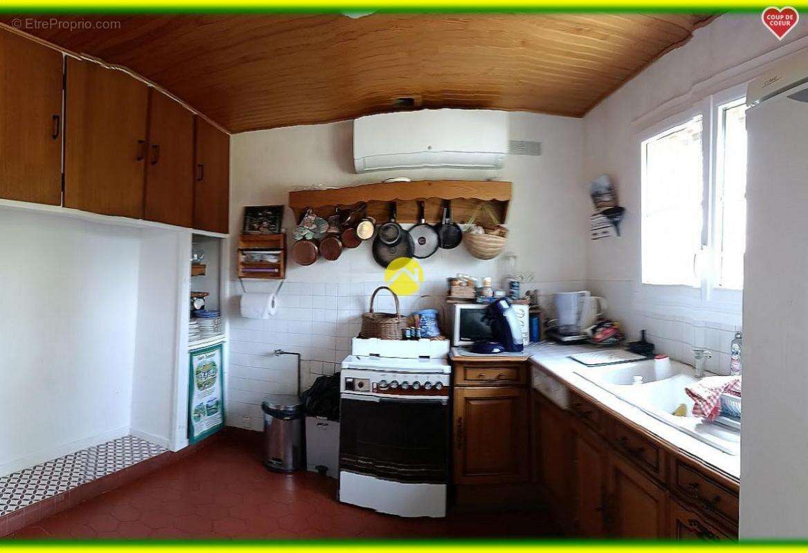 Maison à NEUVY-SUR-BARANGEON