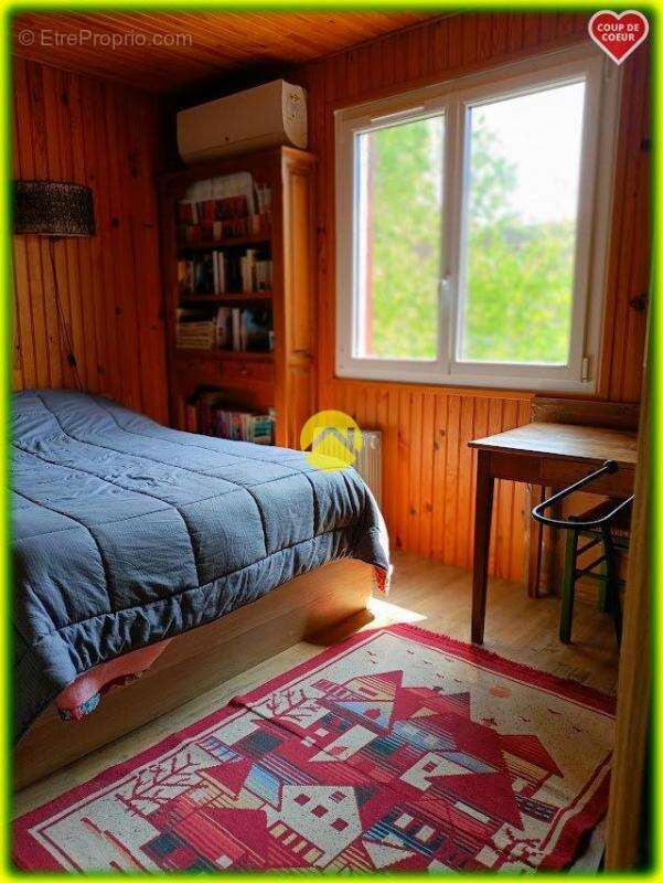 Maison à NEUVY-SUR-BARANGEON