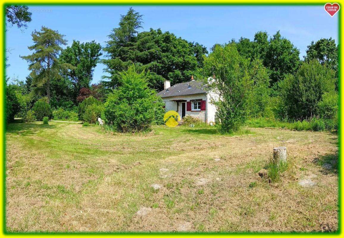 Maison à NEUVY-SUR-BARANGEON