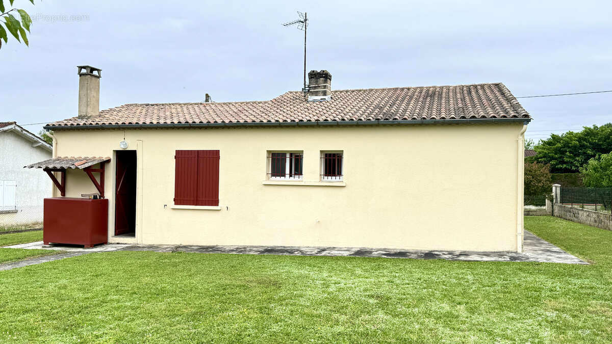 Maison à SAINT-PARDOUX-ISAAC