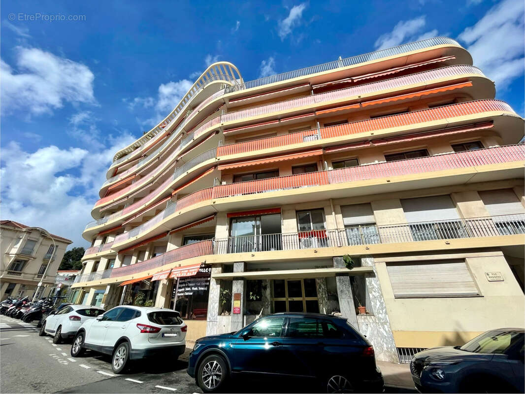 Appartement à MENTON
