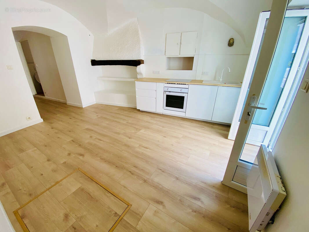 Maison à VILLENEUVE-LES-MAGUELONE