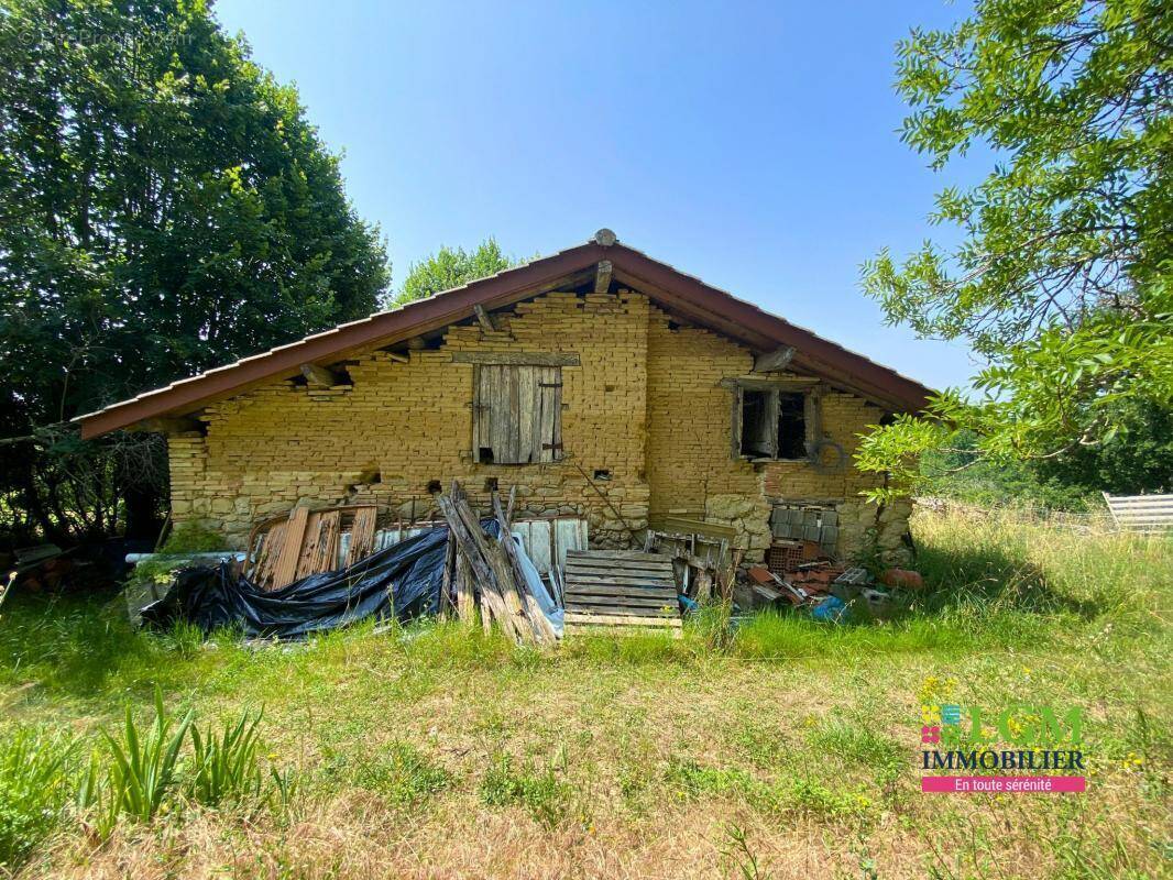 Maison à L&#039;HONOR-DE-COS