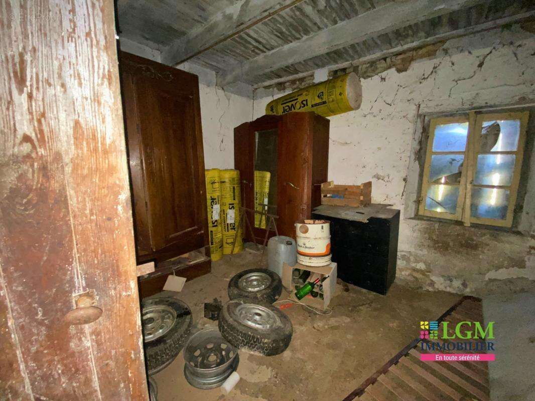 Maison à L&#039;HONOR-DE-COS