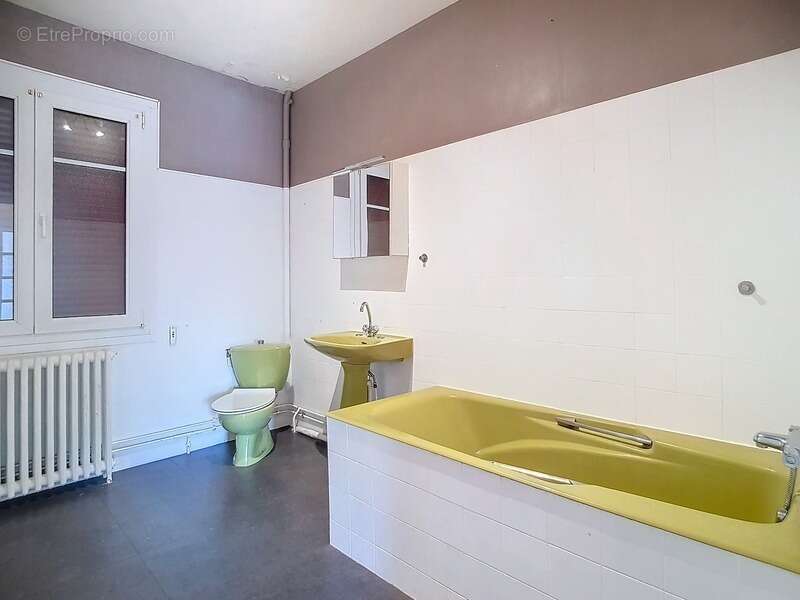 Maison à LE CREUSOT