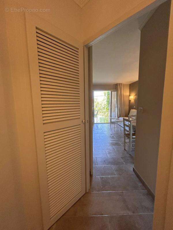 Appartement à MALLEMORT