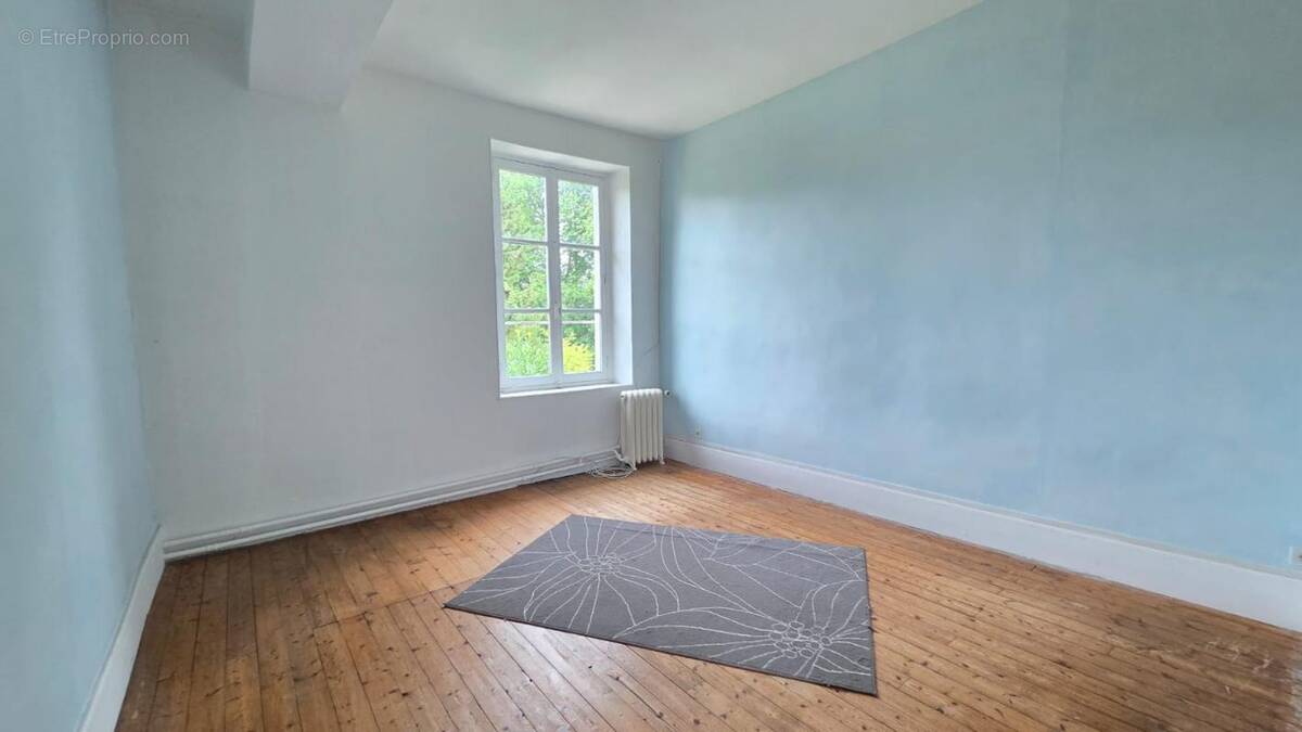 Maison à CHEVREVILLE