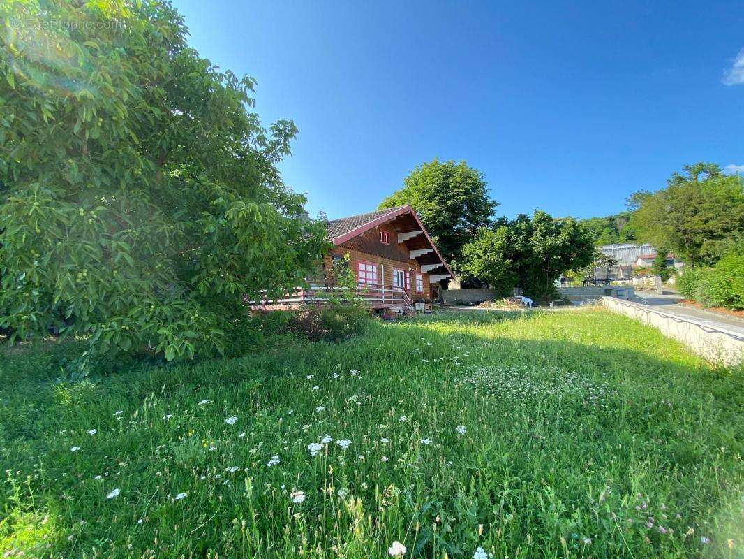 Maison à FONTAINES-SUR-SAONE