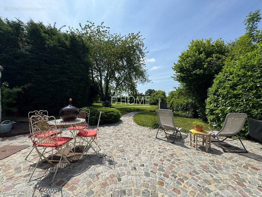 Maison à LA FERTE-GAUCHER