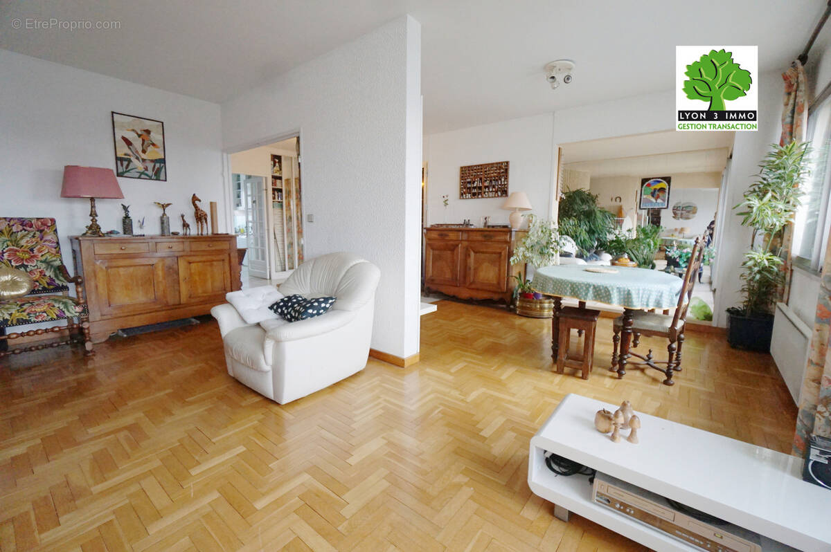 Appartement à FRANCHEVILLE