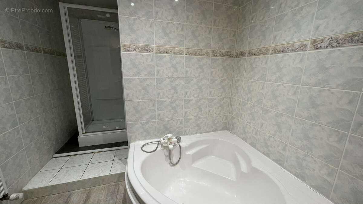 Maison à LA ROCHENARD