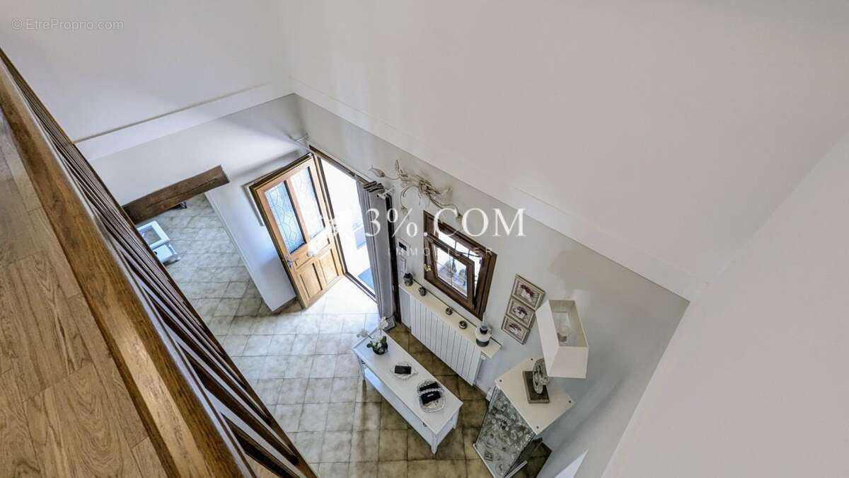 Maison à VERNEUIL-SUR-SEINE