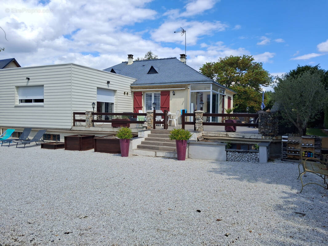 Maison à PARCE-SUR-SARTHE