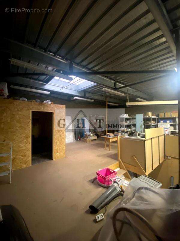 Commerce à BAILLY-ROMAINVILLIERS