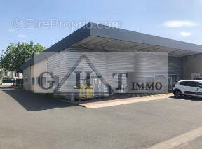 Commerce à CONFLANS-SAINTE-HONORINE