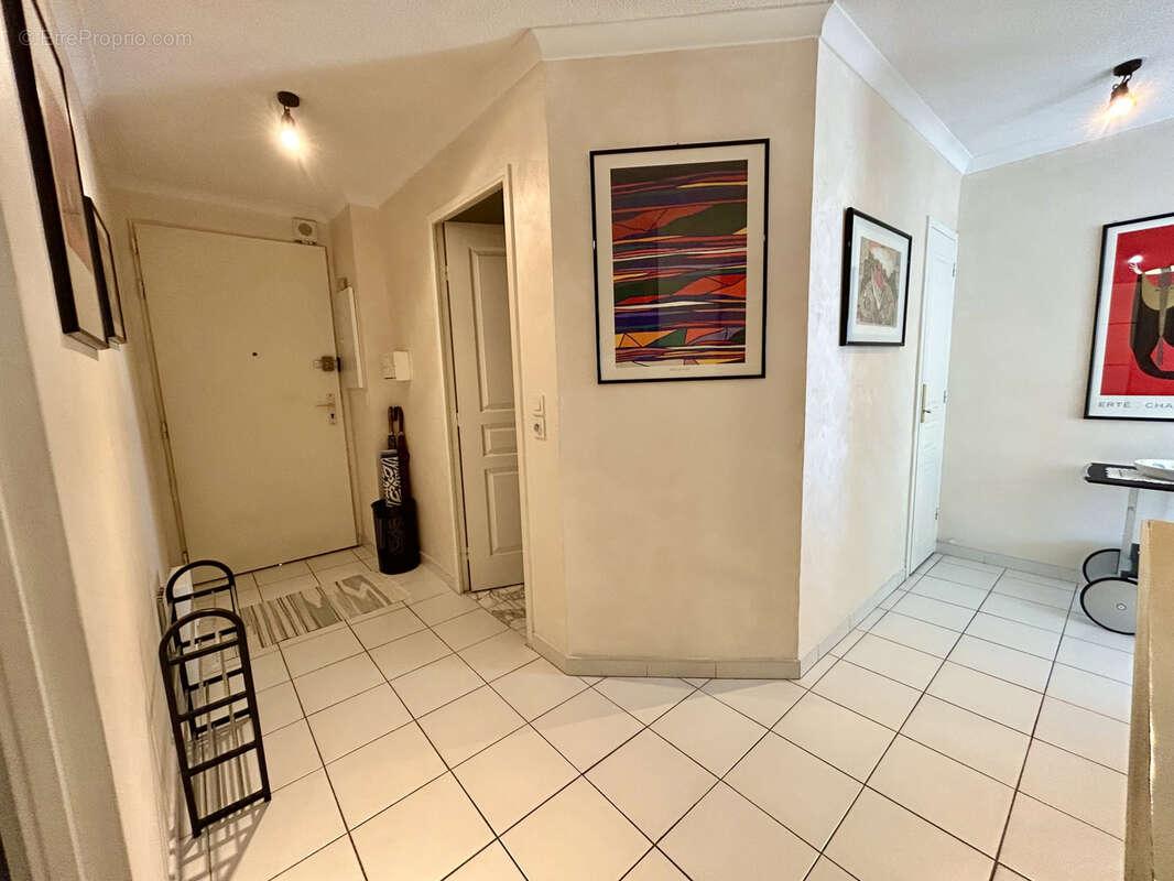 Appartement à SAINT-RAPHAEL