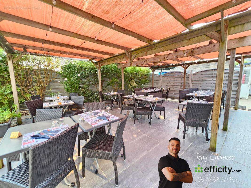 Commerce à MONTOIRE-SUR-LE-LOIR