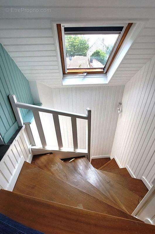 Maison à BEAUMONT-SUR-OISE