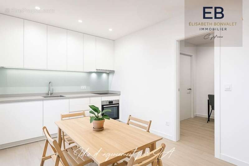 Maison à SAINT-LAURENT-DE-MURE