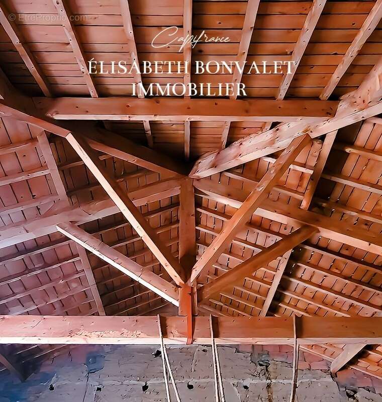 Maison à SAINT-LAURENT-DE-MURE