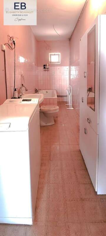 Maison à SAINT-LAURENT-DE-MURE