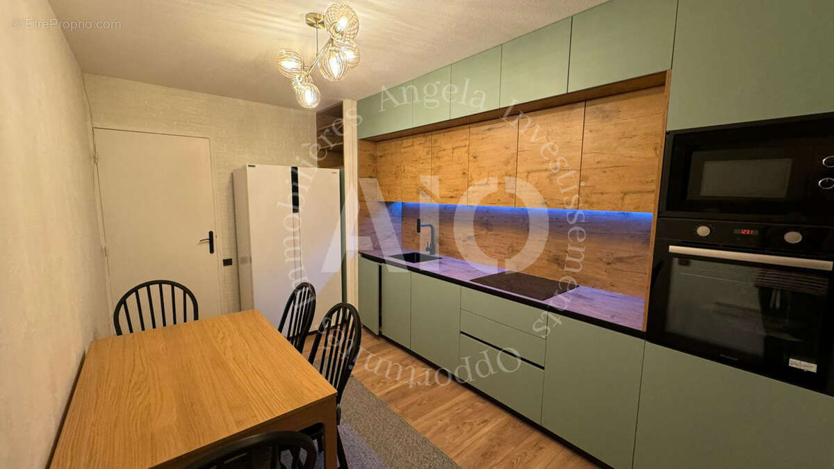 Appartement à SAINT-ETIENNE