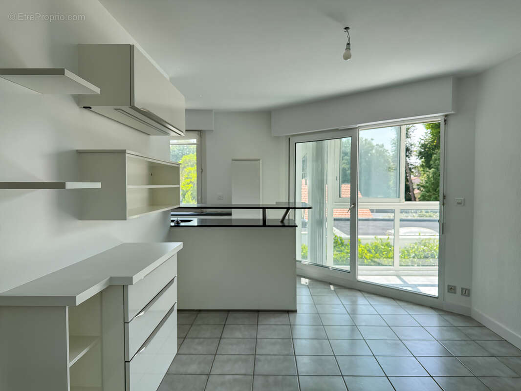 Appartement à VAUX-SUR-MER