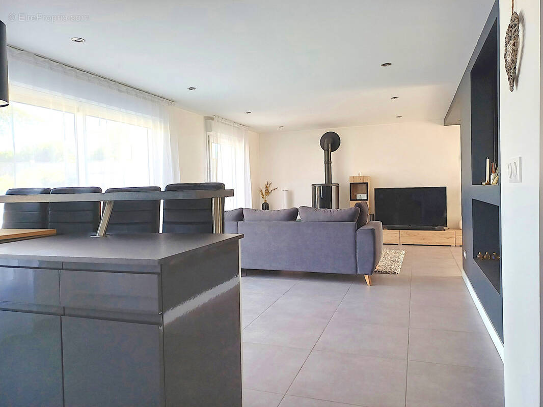 Maison à MIGNE-AUXANCES