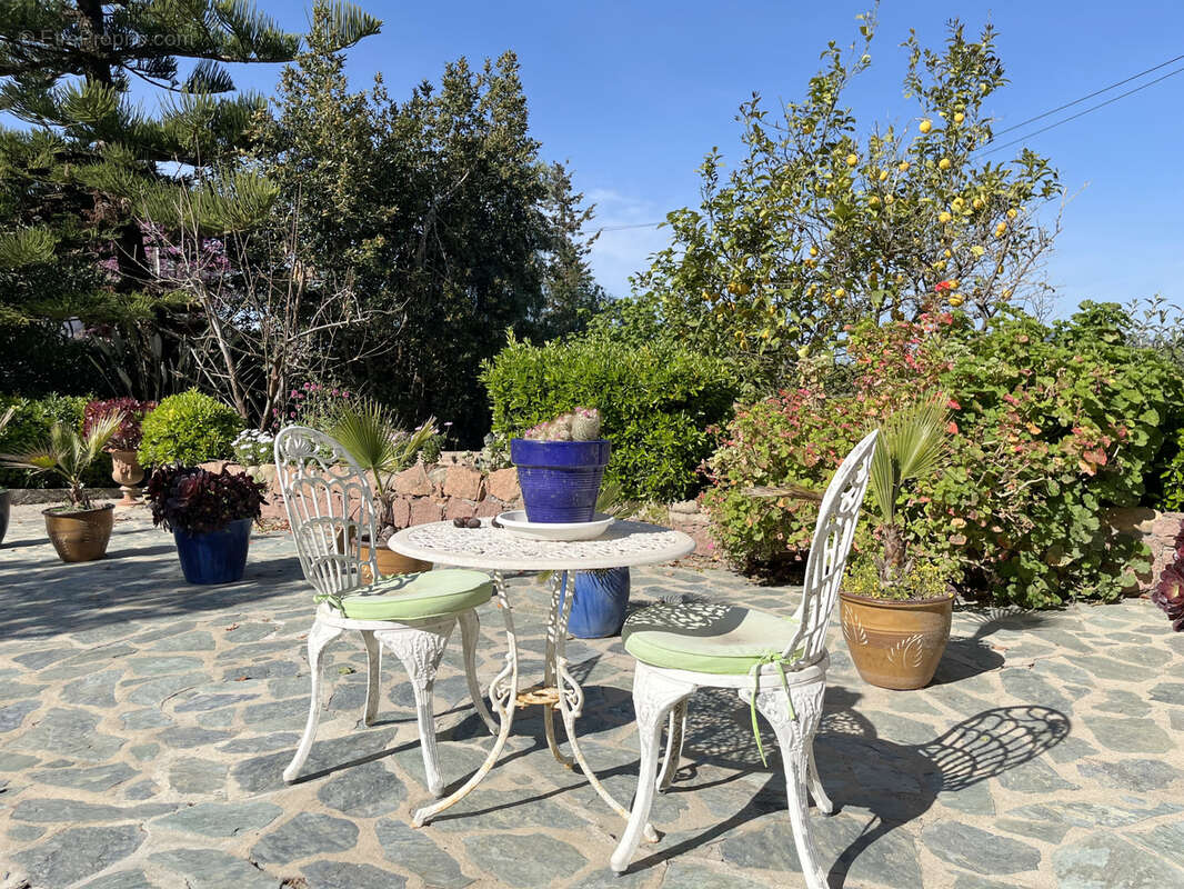 Maison à GROSSETO-PRUGNA