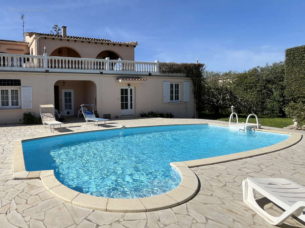 Maison à GROSSETO-PRUGNA