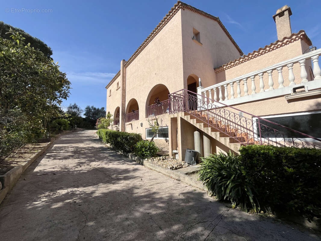 Maison à GROSSETO-PRUGNA