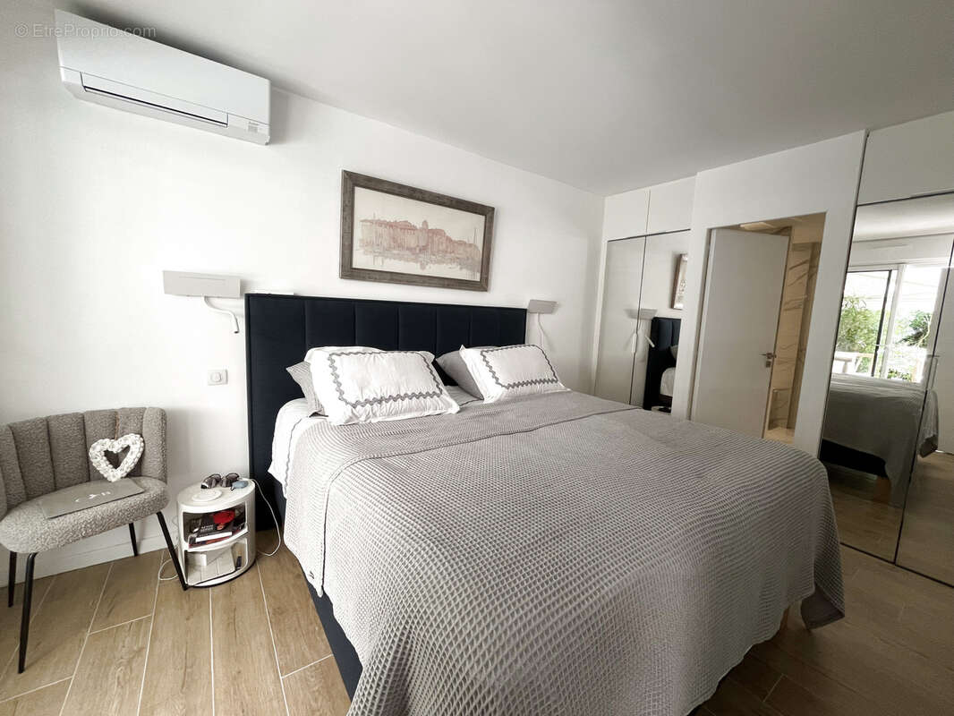 Appartement à SAINT-TROPEZ