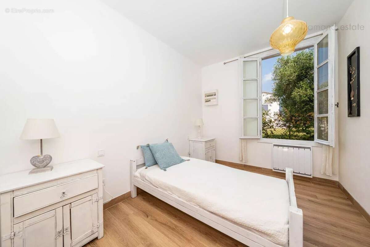 Maison à MOUANS-SARTOUX