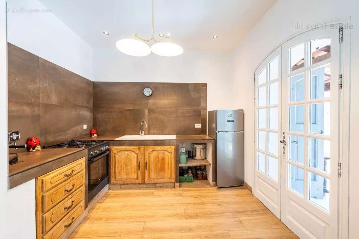 Maison à MOUANS-SARTOUX