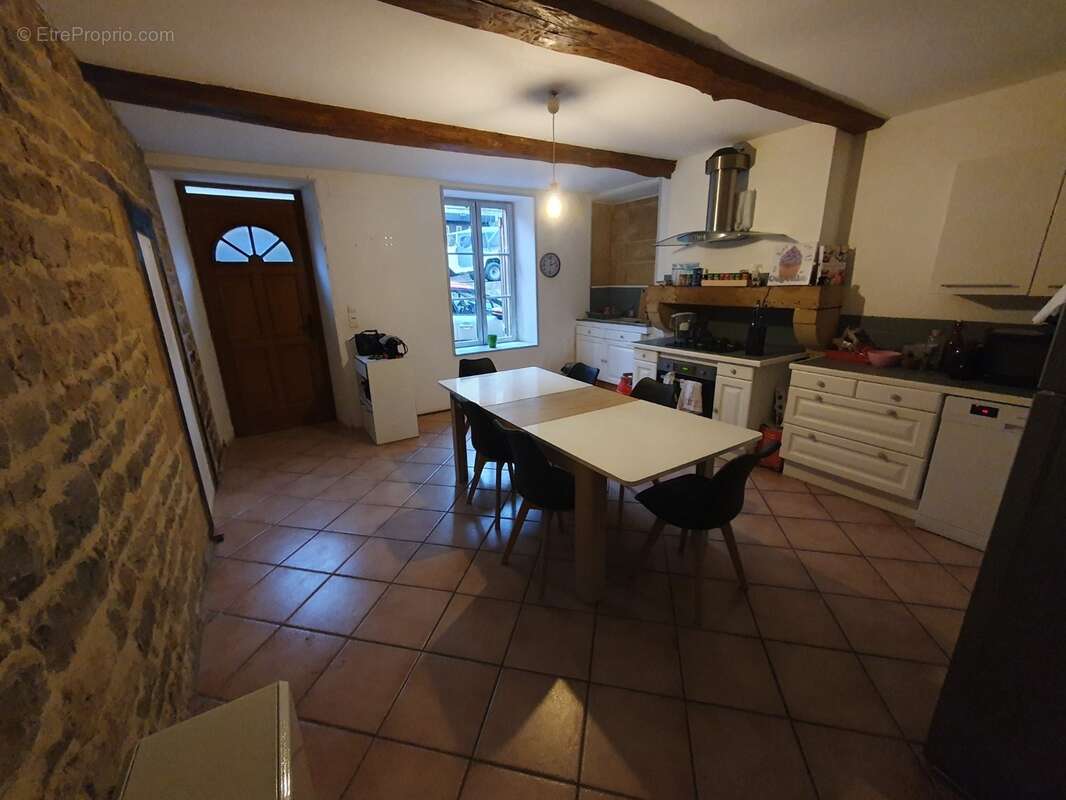Appartement à CHARLEVILLE-MEZIERES