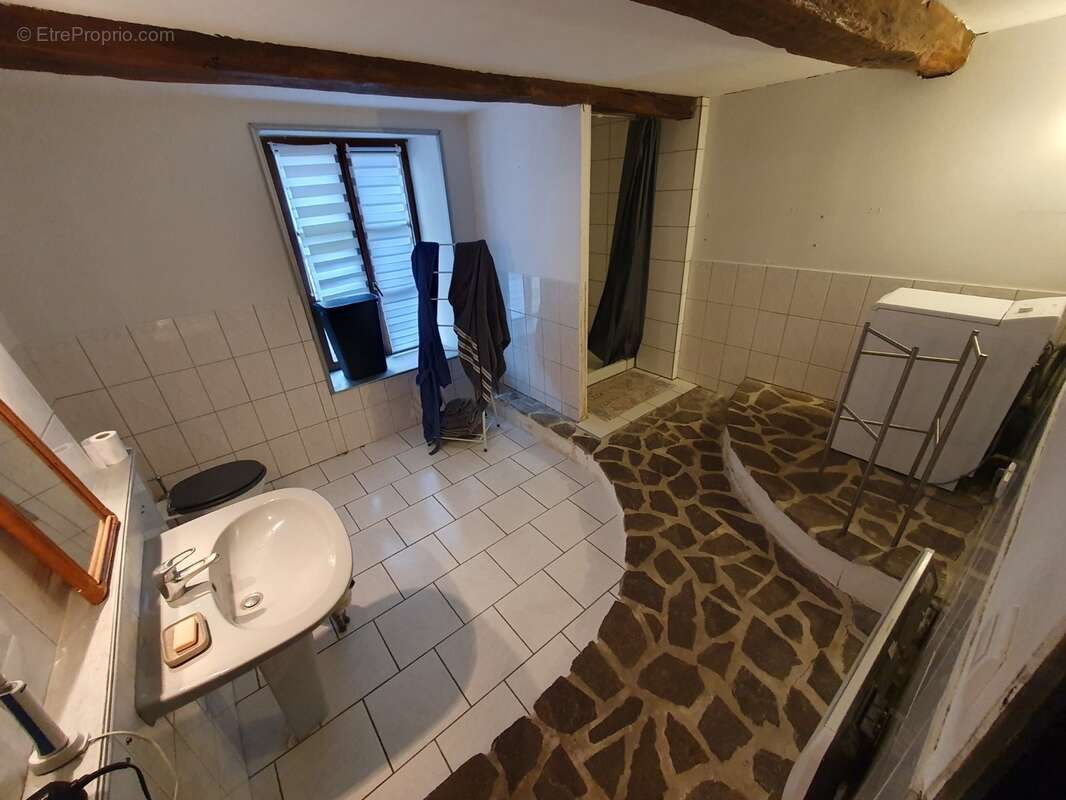 Appartement à CHARLEVILLE-MEZIERES