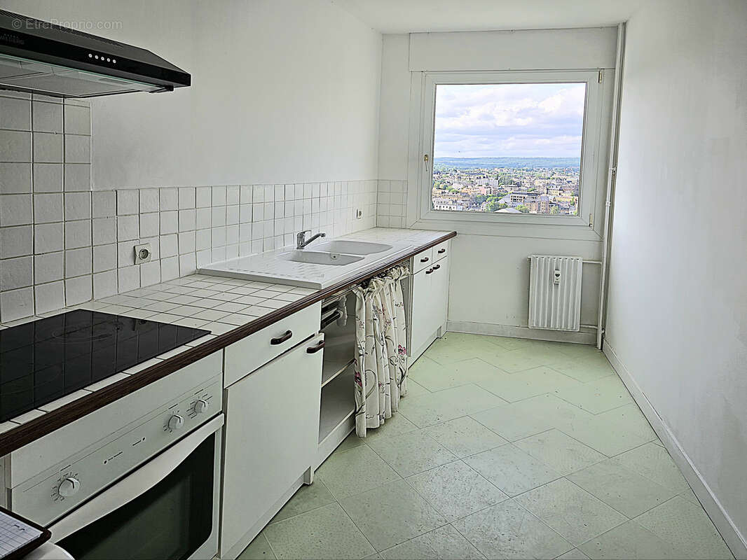 Appartement à CHARLEVILLE-MEZIERES