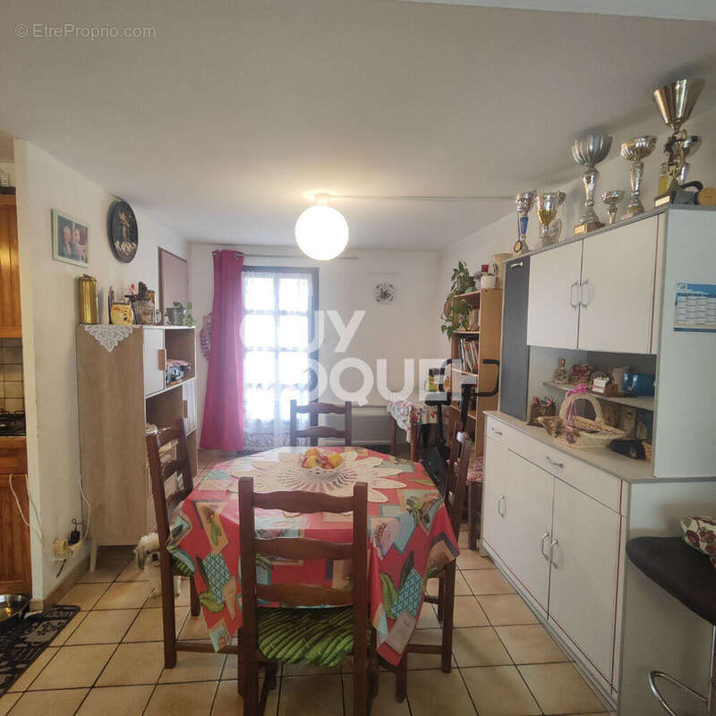 Appartement à GRENADE-SUR-L&#039;ADOUR