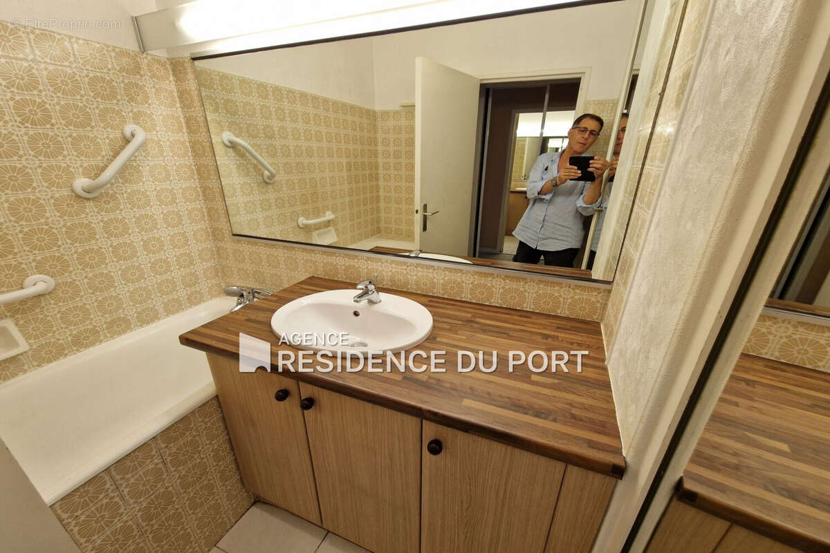 Appartement à MANDELIEU-LA-NAPOULE