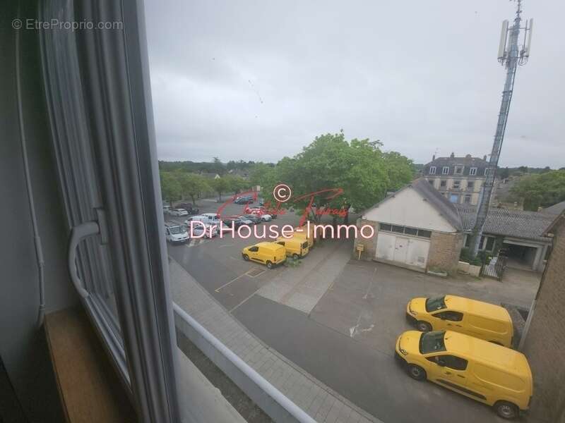 Appartement à LOUVIGNE-DU-DESERT