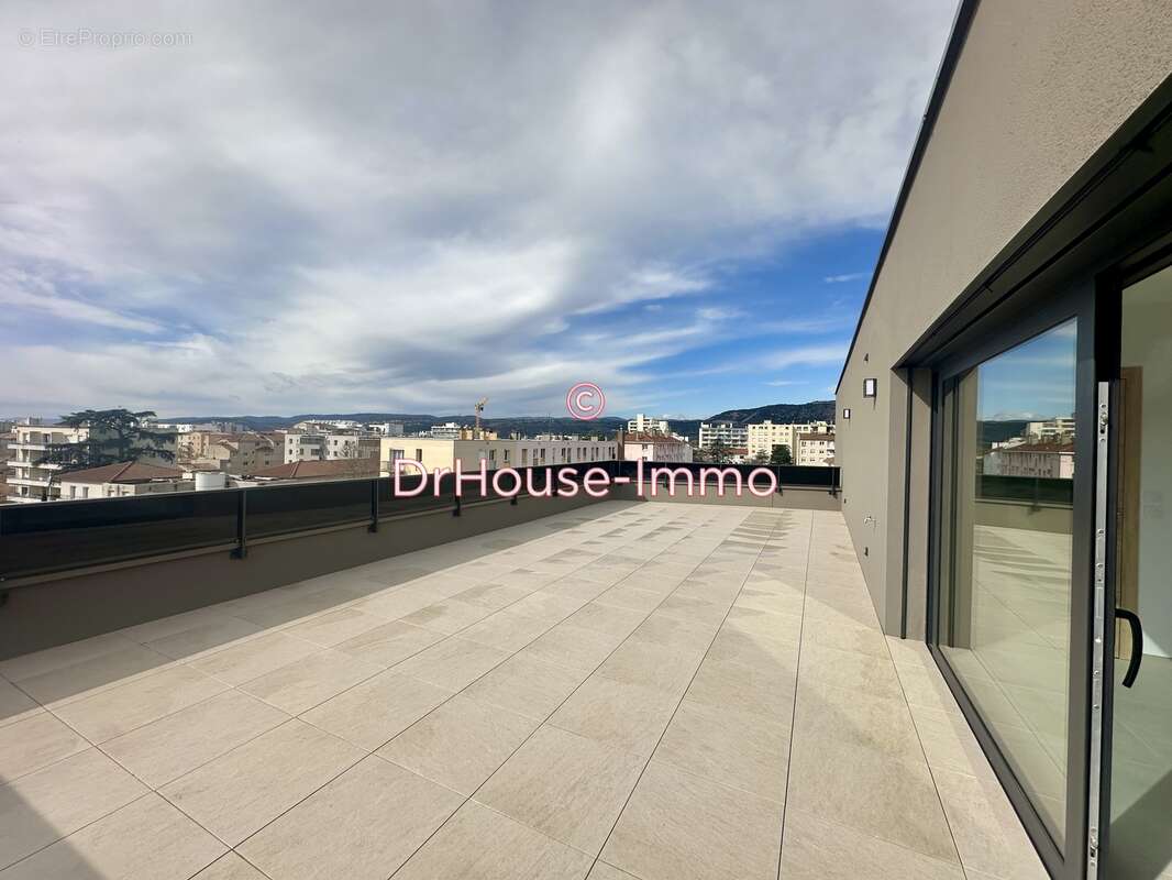 Appartement à VALENCE