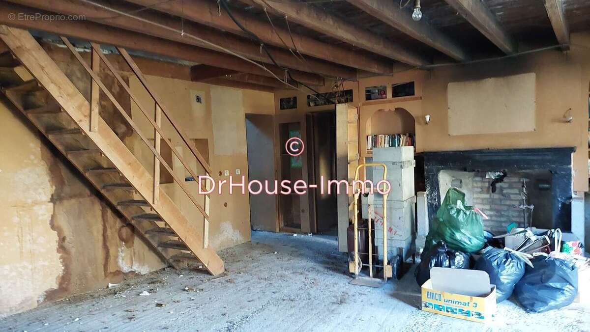 Maison à CRAMCHABAN