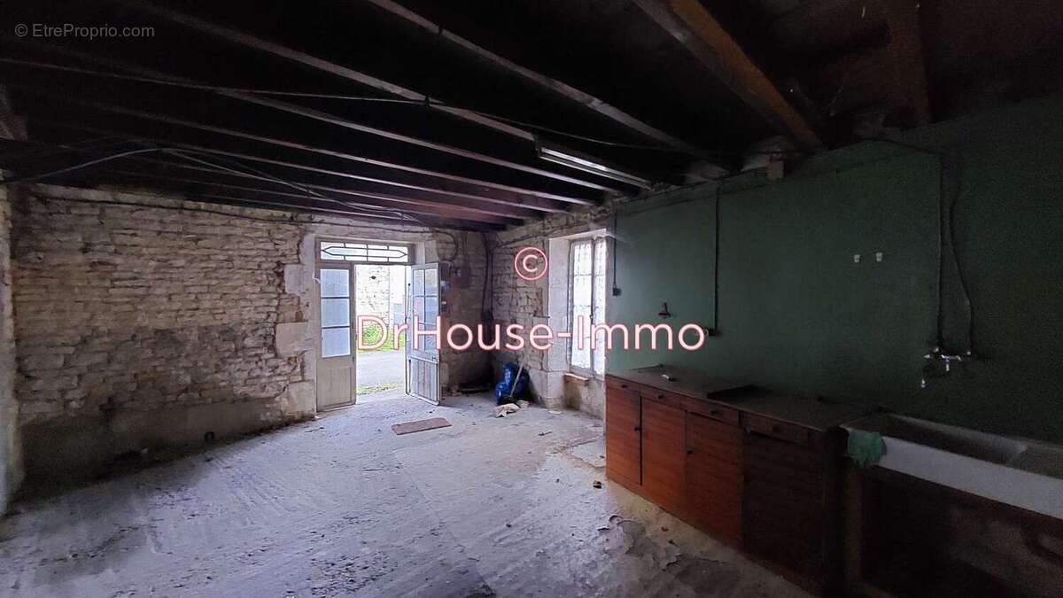 Maison à CRAMCHABAN