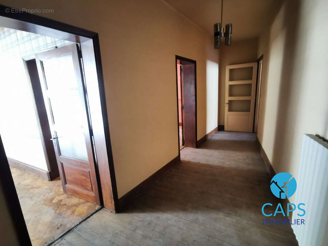 Appartement à ROQUECOURBE